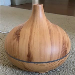 Humidifier/Essential Oil Diffuser